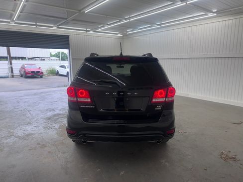 Used 2016 Dodge Journey SXT w/ Comfort/Convenience Group image 6