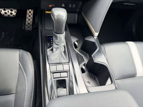 Certified 2025 Toyota Camry SE w/ Convenience Package FWD image 7