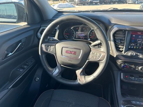 Used 2023 GMC Acadia AT4 image 18