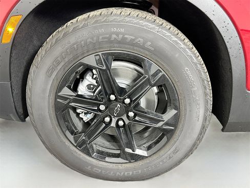 New 2025 Chevrolet Blazer LT w/ Convenience Package image 31