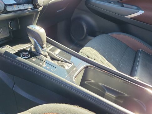 Certified 2023 Nissan Kicks SR image 29