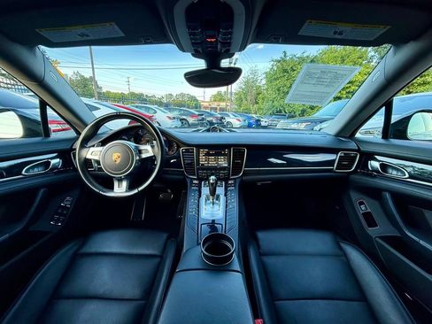 Used 2016 Porsche Panamera 4 Edition AWD/4WD image 17