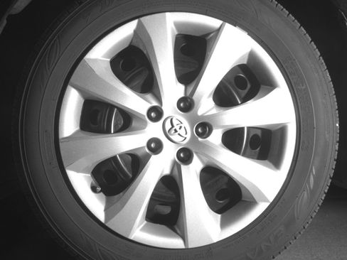 Used 2025 Toyota Corolla LE FWD image 15