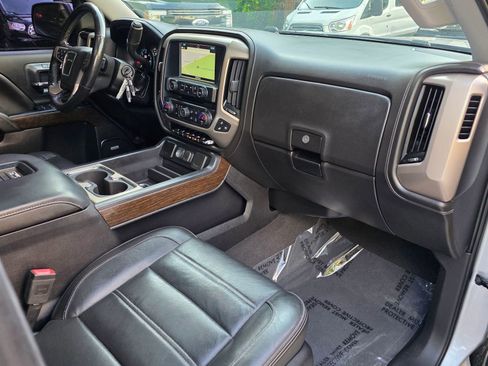 Used 2018 GMC Sierra 1500 Denali AWD/4WD image 34