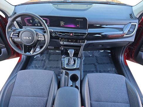 Used 2025 Kia Seltos S image 15
