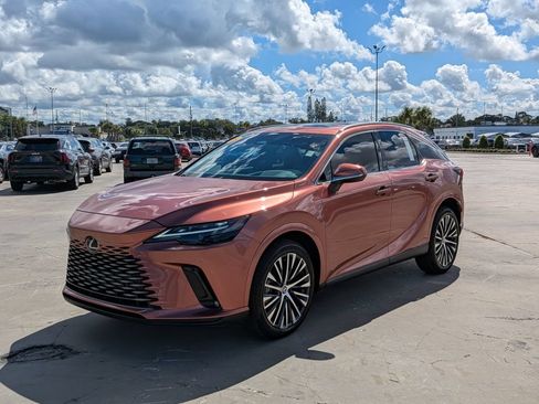 Used 2025 Lexus RX 350 Premium Plus w/ Convenience Package FWD image 3