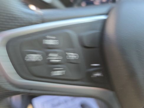 Used 2022 Chevrolet Equinox LT image 22