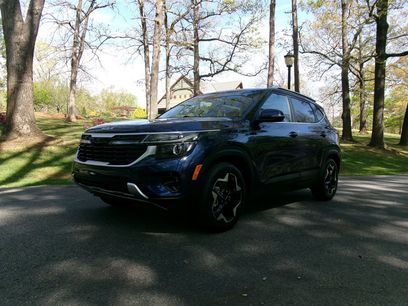 Used 2024 Kia Seltos EX