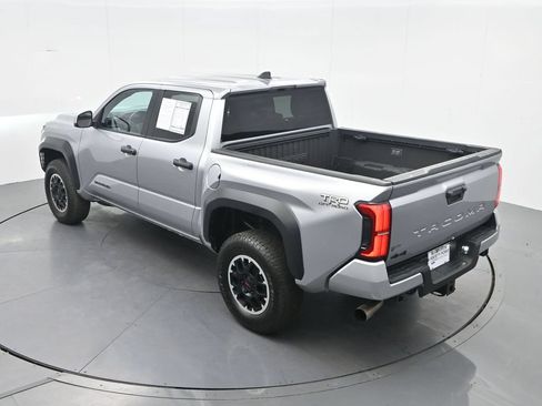 Used 2024 Toyota Tacoma TRD Off-Road AWD/4WD image 29