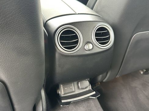 Certified 2022 Mercedes-Benz GLC 300 image 26