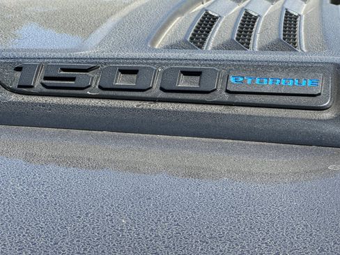 New 2026 RAM 1500 Express AWD/4WD image 24