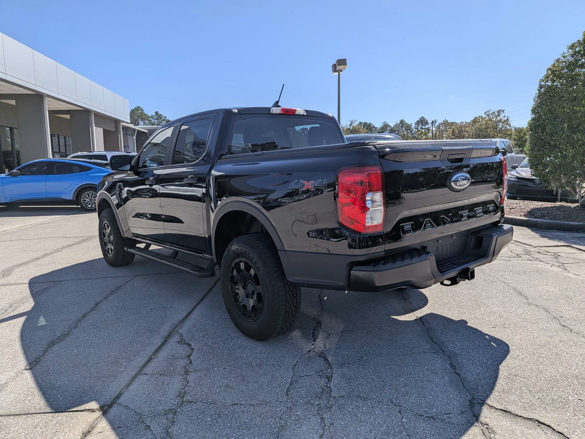 Certified 2025 Ford Ranger XL w/ Trailer Tow Package AWD/4WD image 6