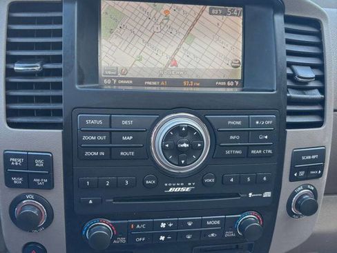 Used 2011 Nissan Pathfinder LE w/ Navigation Pkg AWD/4WD image 14