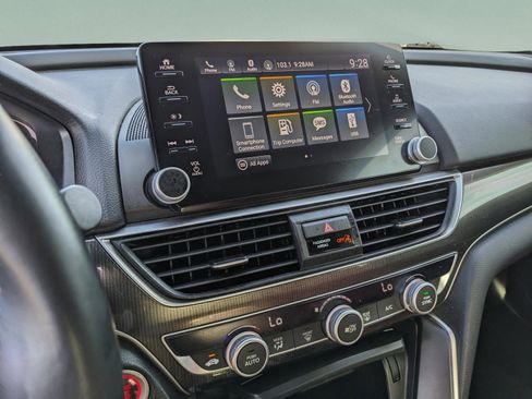 Used 2019 Honda Accord Sport image 27