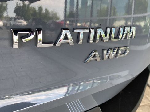 Certified 2023 Nissan Rogue Platinum w/ Platinum Premium Package AWD/4WD image 9