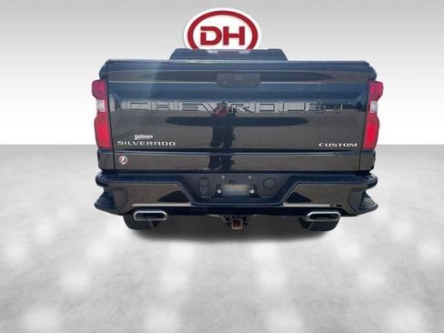Used 2020 Chevrolet Silverado 1500 Custom Trail Boss w/ Custom Convenience Package AWD/4WD image 7