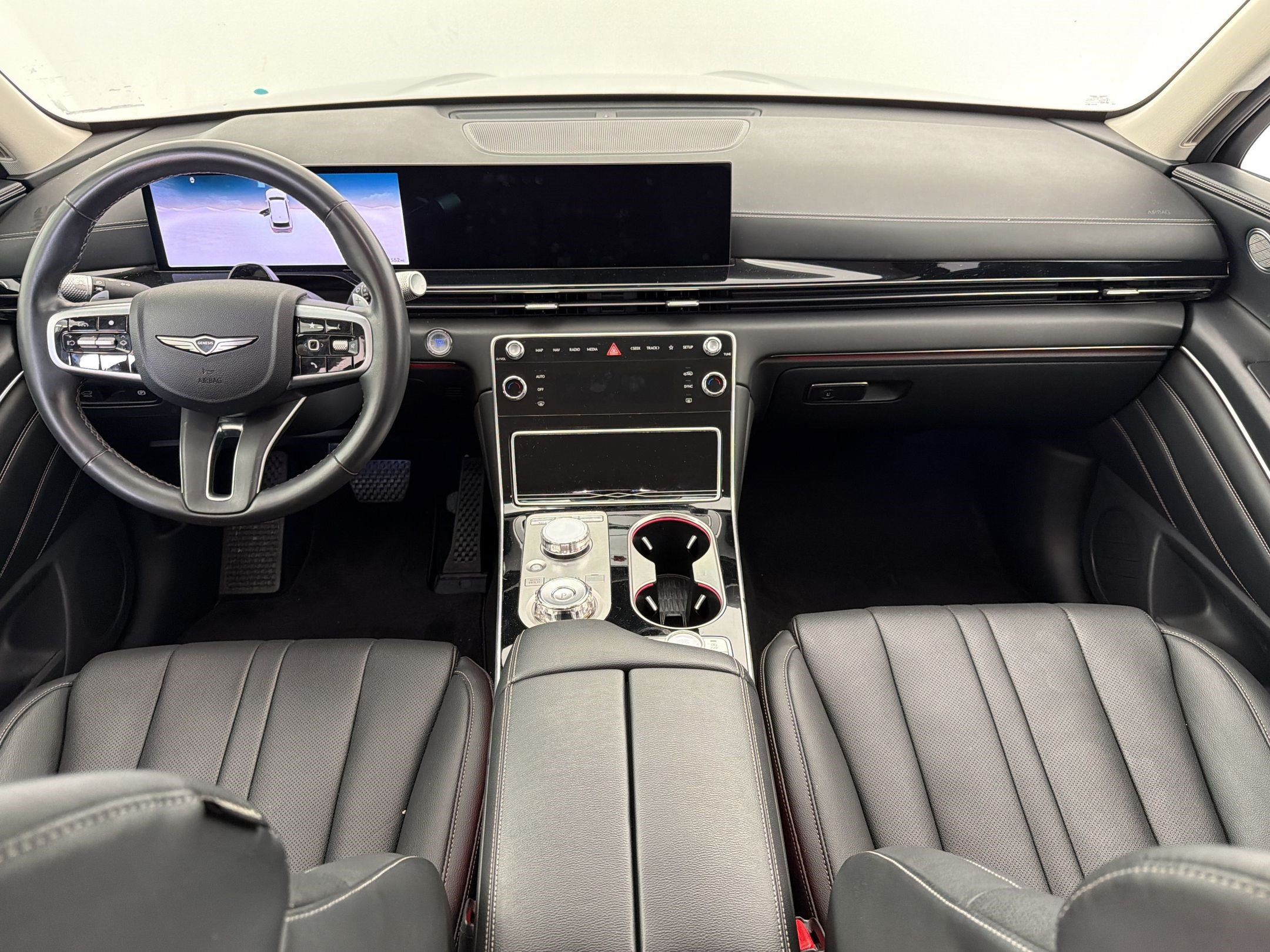 Used 2025 Genesis GV80 2.5T Standard AWD/4WD image 14
