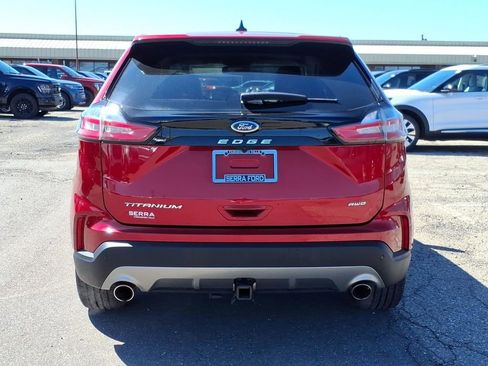 Used 2024 Ford Edge Titanium w/ Equipment Group 301A AWD/4WD image 4