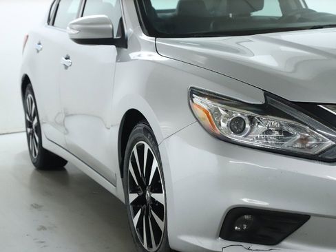 Used 2018 Nissan Altima 2.5 SL image 9