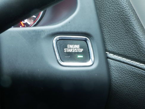 Used 2022 GMC Acadia Denali w/ Denali Ultimate Package image 20