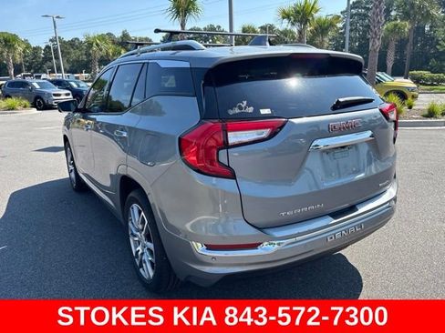 Used 2023 GMC Terrain Denali AWD/4WD image 7