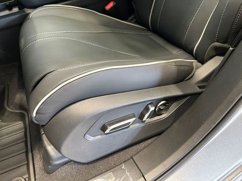 New 2026 Acura RDX SH-AWD w/ Advance Package image 16