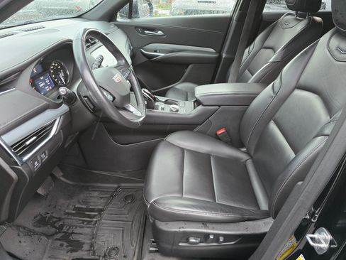 Used 2020 Cadillac XT4 Premium Luxury AWD/4WD image 26