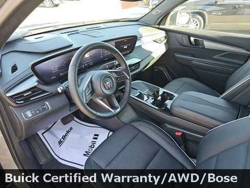 Certified 2025 Buick Enclave Preferred image 6