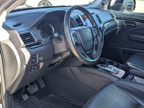 Used 2020 Honda Ridgeline RTL-E image 13