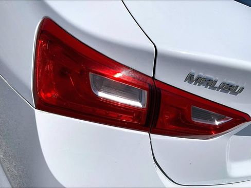 Used 2024 Chevrolet Malibu LT FWD image 28