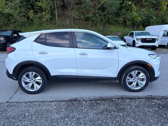 Used 2024 Buick Encore GX Preferred w/ Comfort Package AWD/4WD image 6