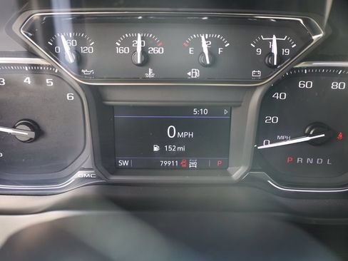 Used 2020 GMC Sierra 1500 Elevation w/ Elevation Value Package AWD/4WD image 14