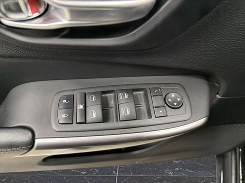 Used 2022 Jeep Cherokee Latitude Lux image 27