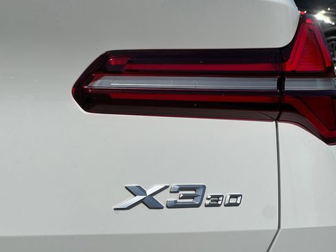 Used 2025 BMW X3 xDrive30 w/ Premium Package AWD/4WD image 12
