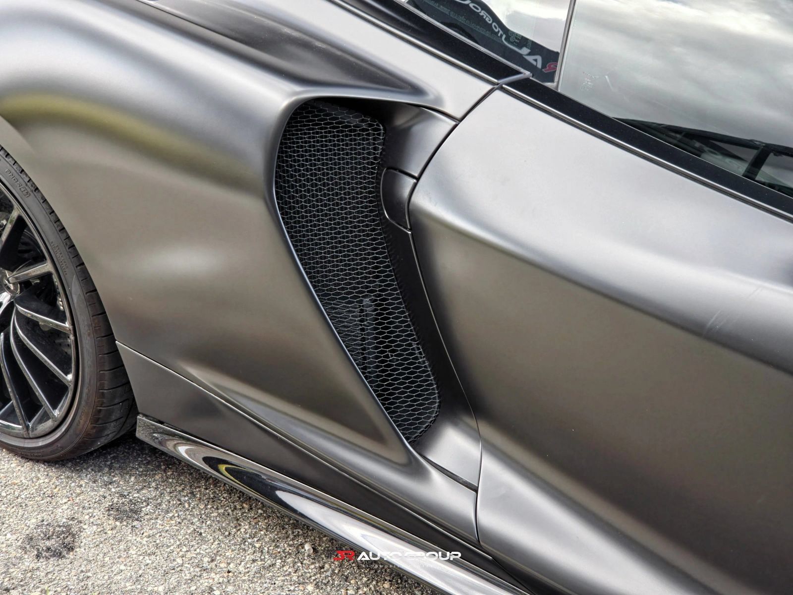 Used 2020 McLaren GT RWD image 24