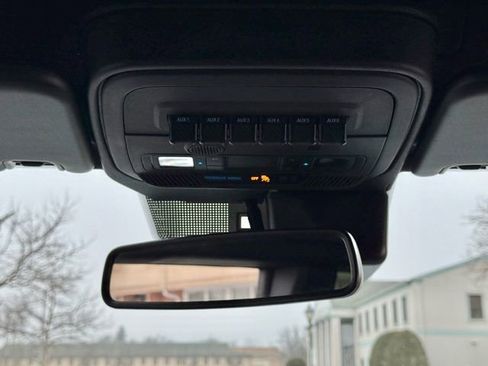 Used 2024 Ford Bronco Outer Banks image 37