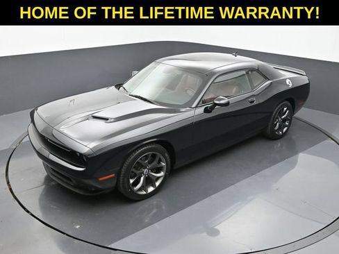 Used 2018 Dodge Challenger SXT Plus RWD image 55