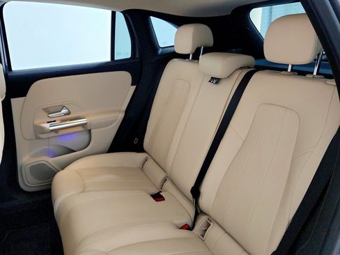 Certified 2023 Mercedes-Benz GLA 250 4MATIC image 21