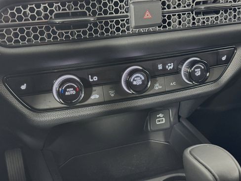 Certified 2024 Honda HR-V Sport image 15