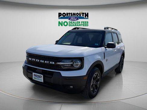Used 2025 Ford Bronco Sport Outer Banks AWD/4WD image 16