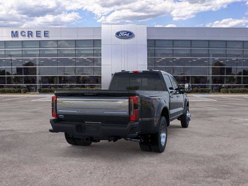 New 2026 Ford F450 Platinum w/ Platinum Plus Package AWD/4WD image 8
