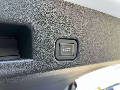 New 2026 Buick Enclave Preferred w/ Power Package image 19