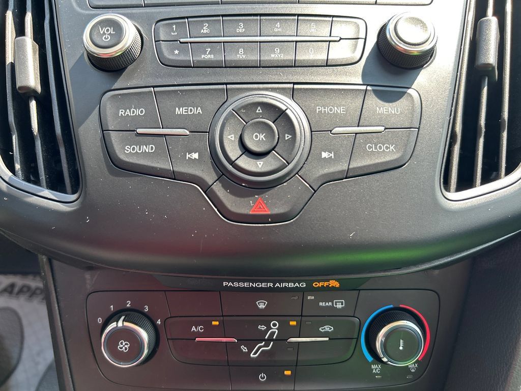 Used 2015 Ford Focus S FWD image 25