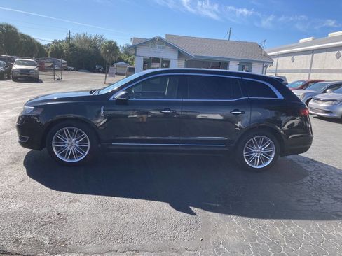 Used 2015 Lincoln MKT AWD w/ Equipment Group 201A image 7