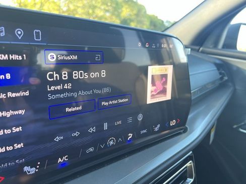 New 2026 Chevrolet Traverse LT w/ LPO, Floor Liner Package image 13