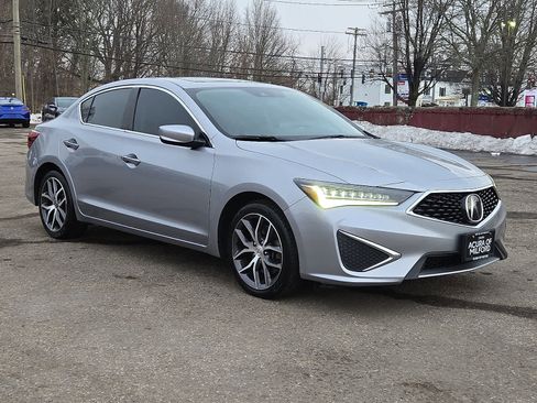 Used 2020 Acura ILX w/Technology Pkg image 4
