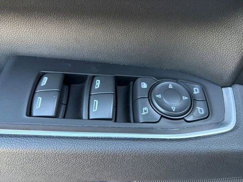 Certified 2025 Chevrolet Silverado 2500 LT w/ Texas Edition image 4