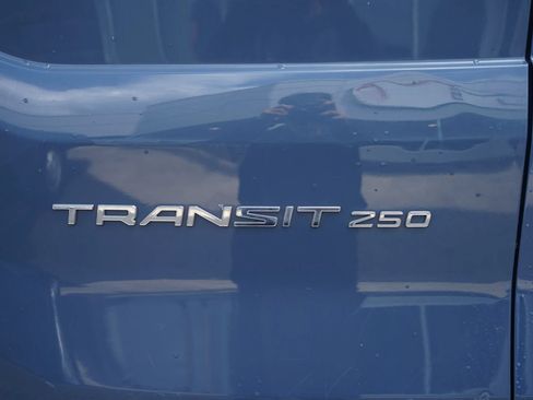 Used 2020 Ford Transit 250 148 High Roof Extended RWD image 25