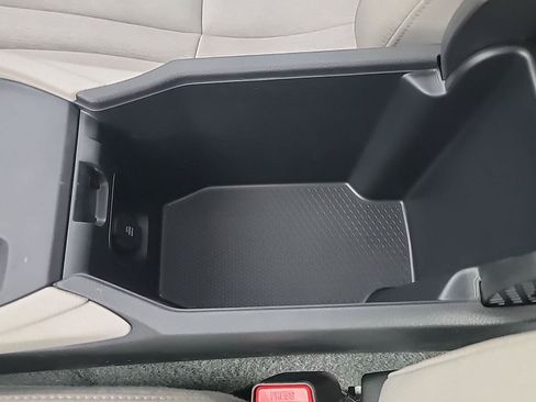 Certified 2024 Honda Accord EX image 32