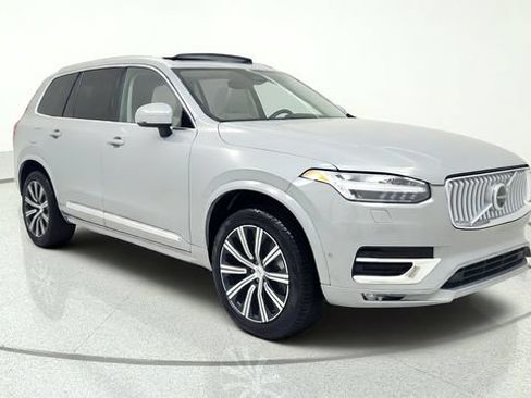 Used 2025 Volvo XC90 B6 Plus w/ Protection Package Premier AWD/4WD image 1